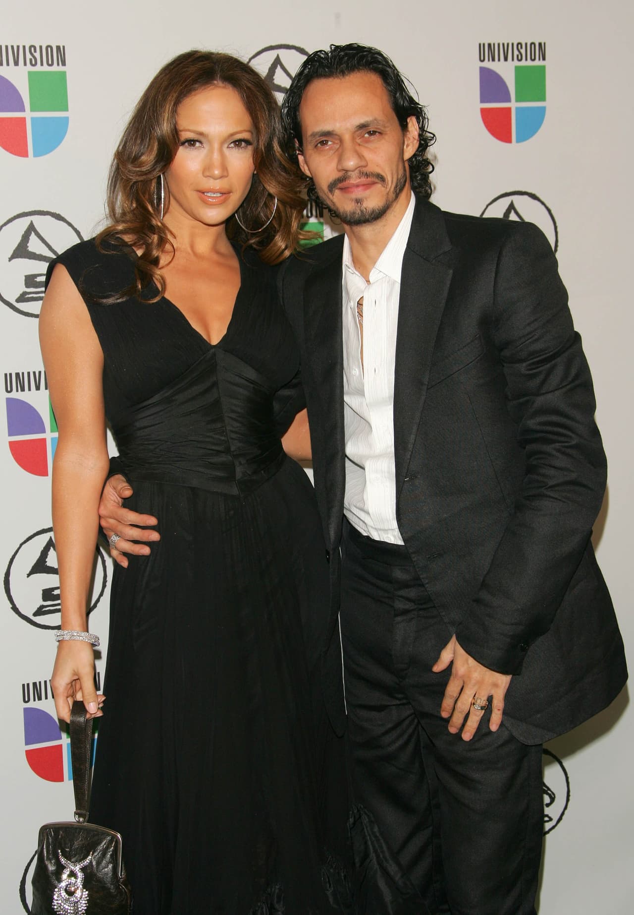 Marc también se presentó en 2006 junto a su entonces esposa JLo. En aquellos años lucía el cabello más largo y barba.