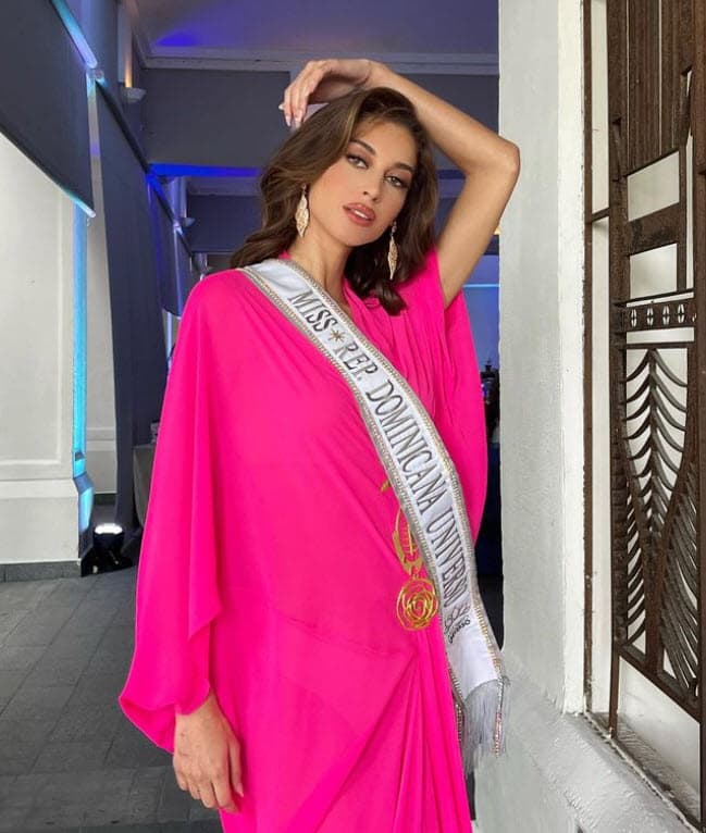 <b>Mariana Downing</b> tiene 28 años y es originaria de República Dominicana. Actualmente es estudiante de filosofía, actriz y modelo.