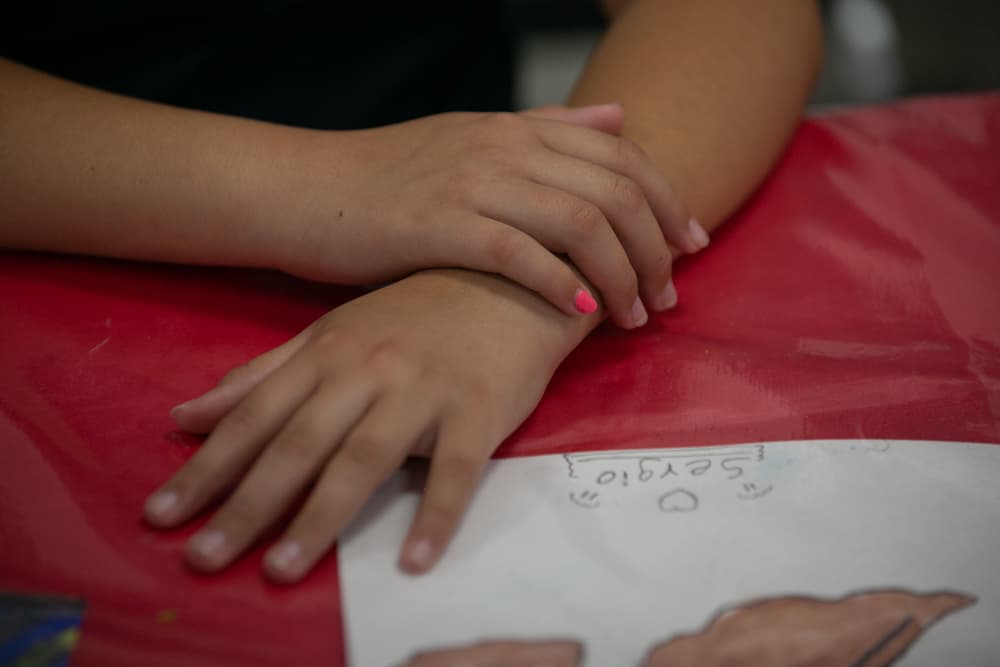 Ante esta incertidumbre, te compartimos cinco cosas que debes saber sobre la vacuna contra el covid-19 en los menores, de acuerdo con la pediatra Nelly Maseda.