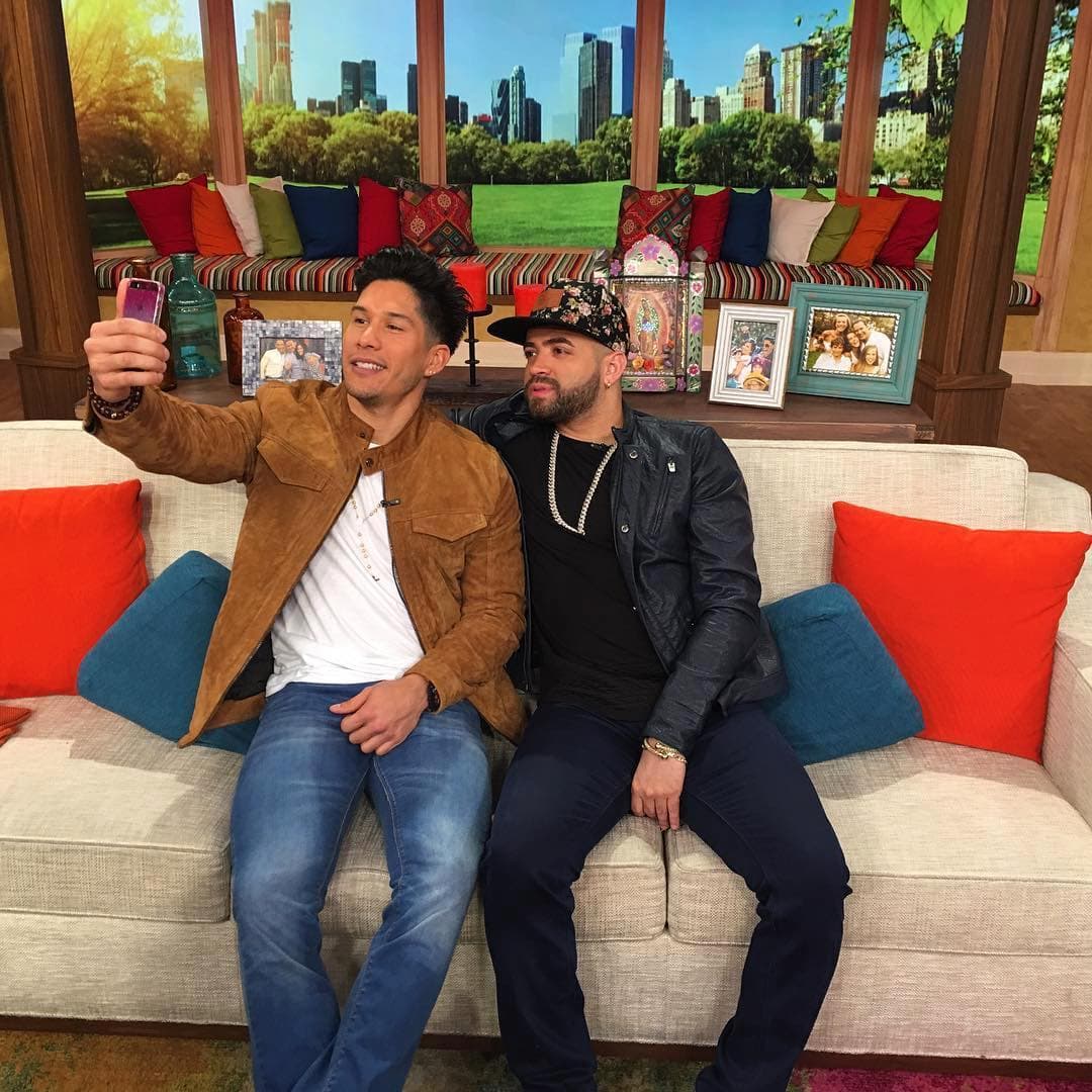 Pero eso no fue lo único que el cantante declaró. 
<b><a href="http://www.univision.com/especiales/premios-juventud/nacho-chino-y-yo-no-eramos-tan-amigos-como-la-gente-creia-video">"No éramos los mejores amigos, pero nunca fuimos enemigos"</a></b>, dijo a Premios Juventud, que se realizaron en junio pasado.