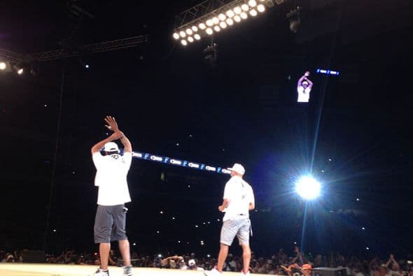 Photos: Spurs Championship Alamodome Celebration 2014