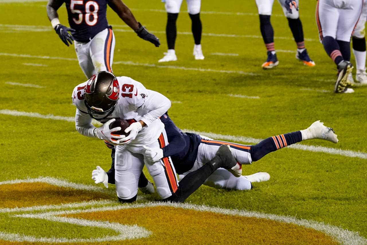 Tom Brady vuelve a perder la pelea frente a Nick Foles con un marcador de 19-20 en contra.