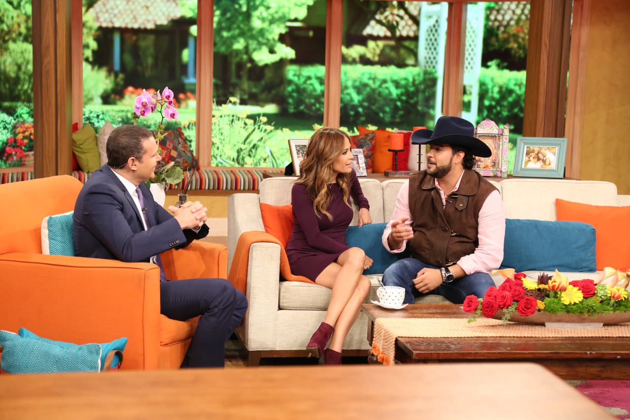 Y el amor que tiene por Paulina Rubio, se le nota a simple vista.