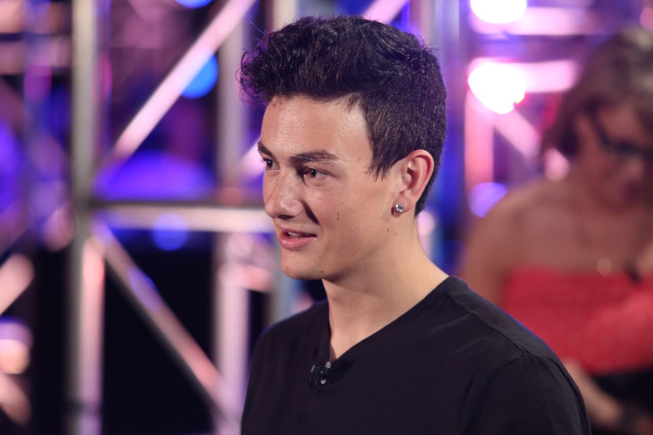 Este chico de Florida cautivó a los jueces con su estilo musical y su meta ahora es practicar el español.