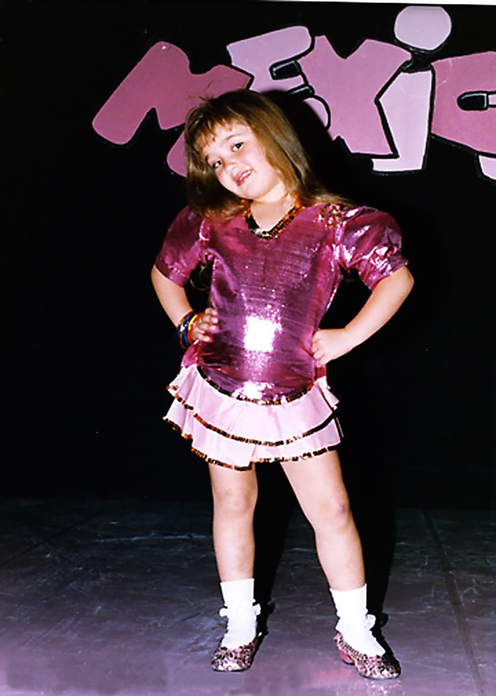 Cuando las dos eran todavía unas pequeñas, llevaban el pelo corto y usaban fleco.