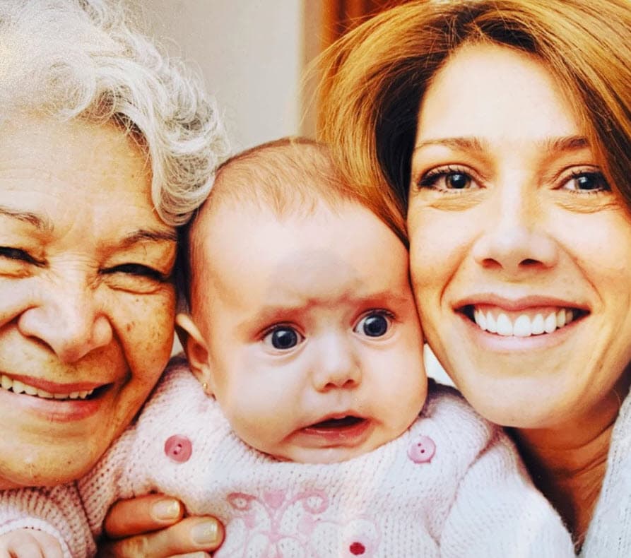 "No, porque yo también pensaba que 
<b>mi mamá me creaba cierta presión</b>, pero no. Sus amiguitas dicen que quisieran tener una madre como yo", aseguró.
<br>