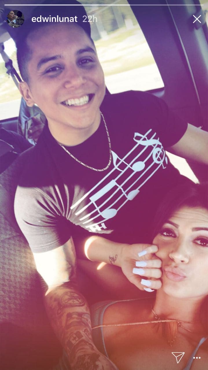 A pesar de las críticas, se ve feliz a la pareja, quienes ya no ocultan su amor, a pesar de que él aún está casado con Alma Cero.