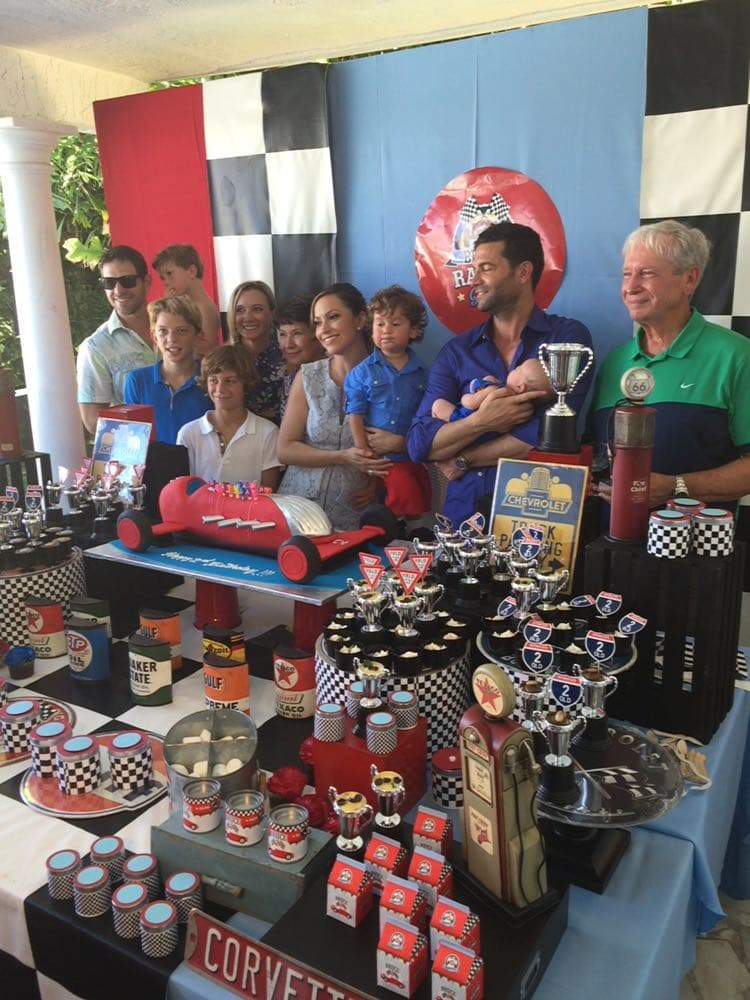 Adorable fiesta y hermosa familia la de Satcha Pretto.