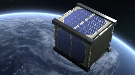 <h2 class="cms-H2-H2">20. Japón lanzará el primer satélite construido "de madera" </h2>
<br>
<br>Japón se prepara para lanzar el primer satélite “de madera” del mundo en 2023, ya que su equipo de desarrollo tiene como objetivo aprovechar el respeto por el medio ambiente y el bajo costo de la madera en el desarrollo espacial. Los científicos aseguran que su construcción será más barata que con aluminio, el material comúnmente usado para los satélites, y será un cubo de 10 centímetros por lado con estructura electrónica en su interior.
<br>
<br>Un satélite cuyo exterior está hecho de madera se quemará al volver a entrar en la atmósfera terrestre después del final de su operación, lo que reducirá la carga para el medio ambiente, de acuerdo con el equipo compuesto por la Universidad de Kyoto y Sumitomo Forestry Co.