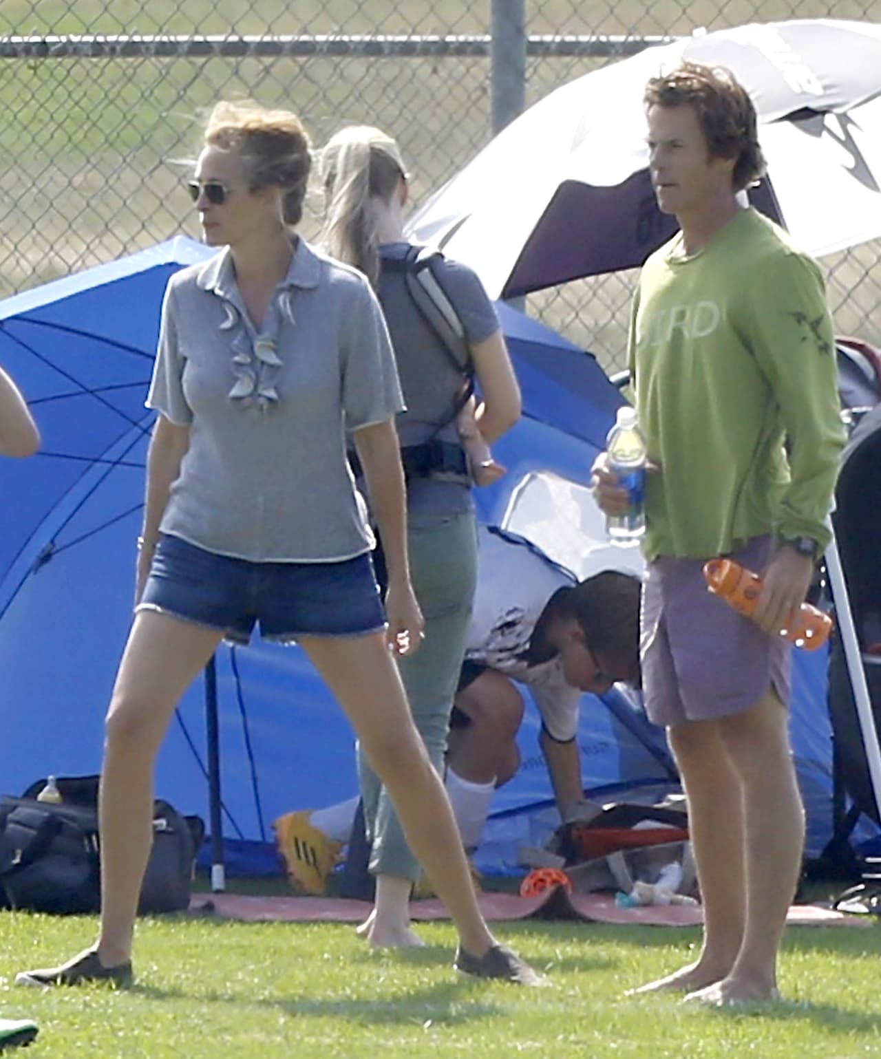¡Muy abusados viendo si mete gol!
