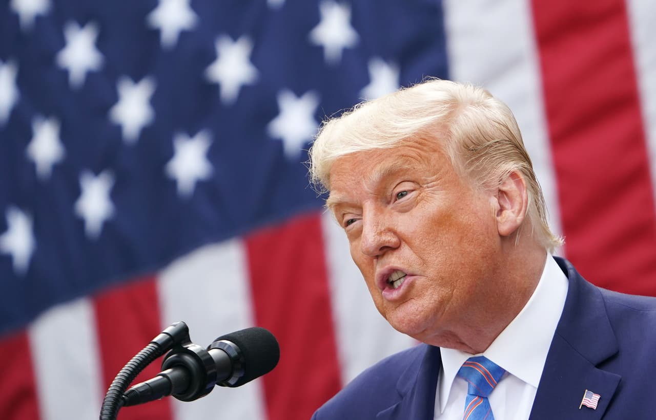 Inmigrantes indocumentados demuestran que posiblemente han pagado dos, tres y hasta 14 veces más impuestos que Trump