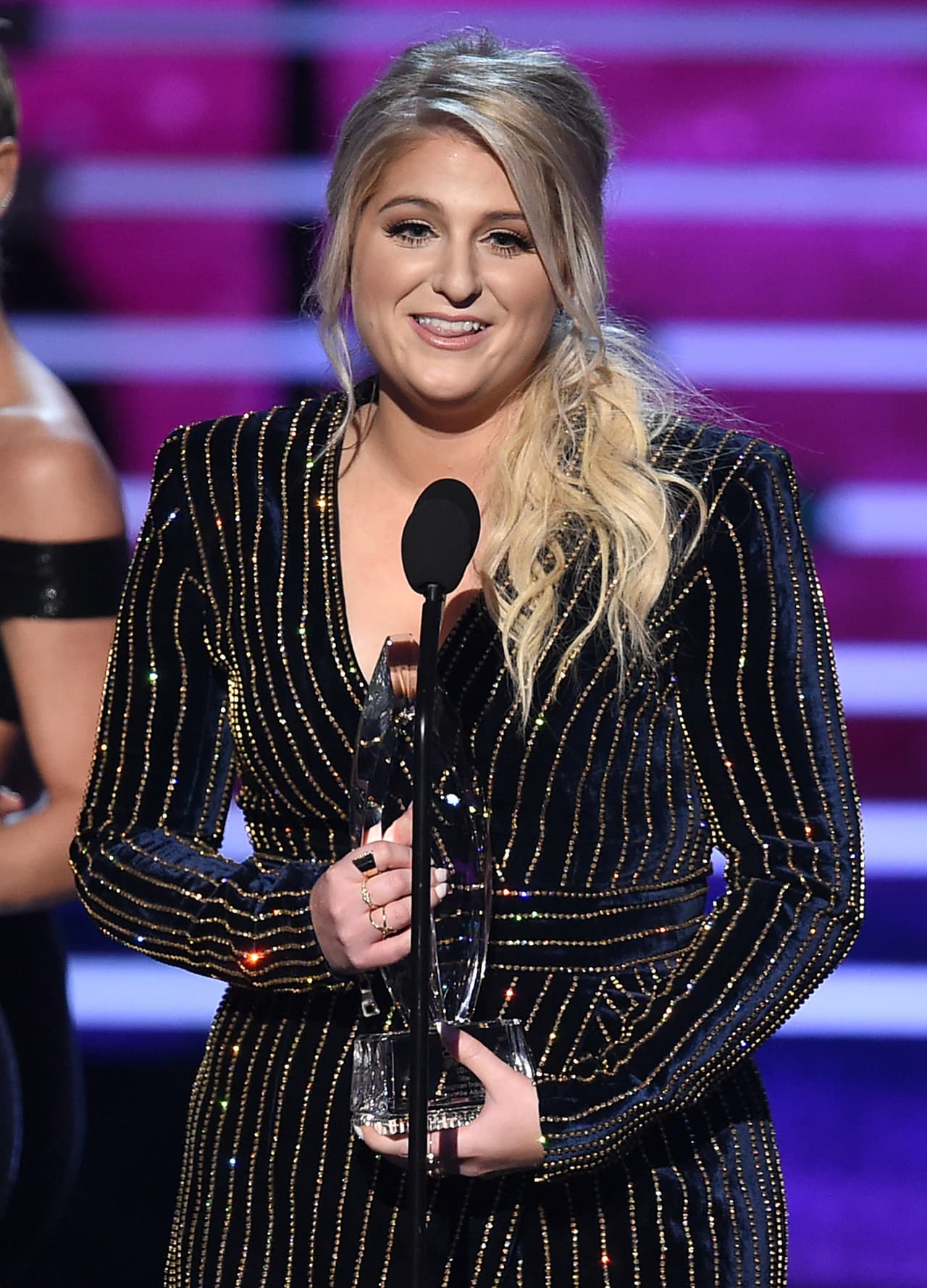 Meghan Trainor ganó el premio a Disco Favorito del año.