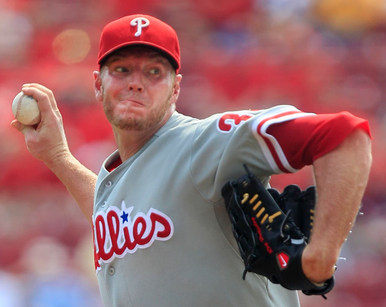 Halladay tuvo un registro en su carrera de 203 ganados y 105 perdidos, con un total de 2.117 ponches.
