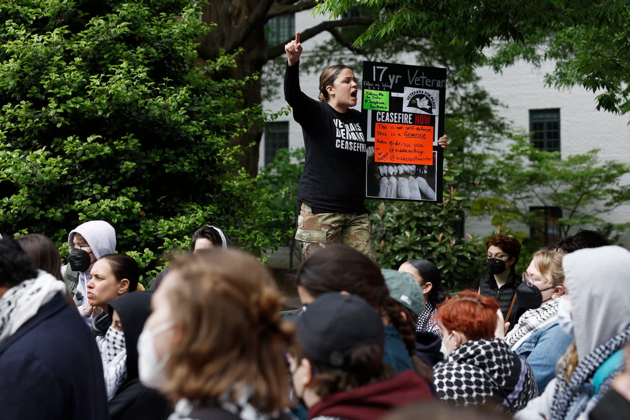 Más allá del DMV, estudiantes pro palestinos están movilizándose en contra de la guerra en Gaza, lo que está elevando la tensión con funcionarios universitarios.