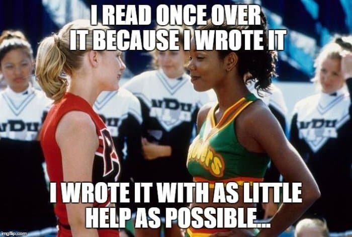 Burlándose usando la cinta 'Bring it On' de porras robadas como inspiración.