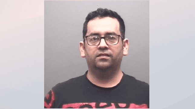 Luis Alfredo Pantillas-Crespo, 
<br>1505 W Front Street, Burlington NC
<br>Tráfico de Cocaína y conspiraci´ón de tráfico de cocaína
<br>