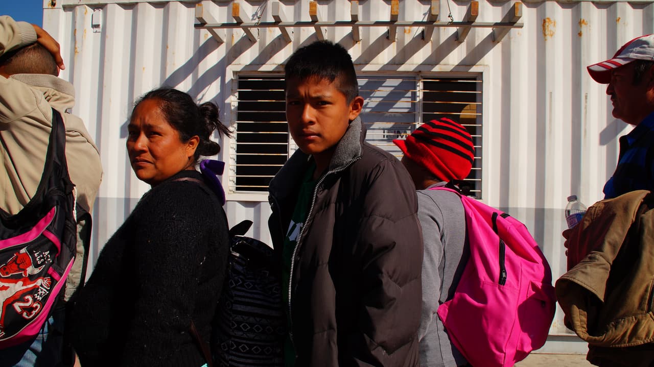 "Mi corazón está herido": las historias de tres familias que venían en la caravana migrante