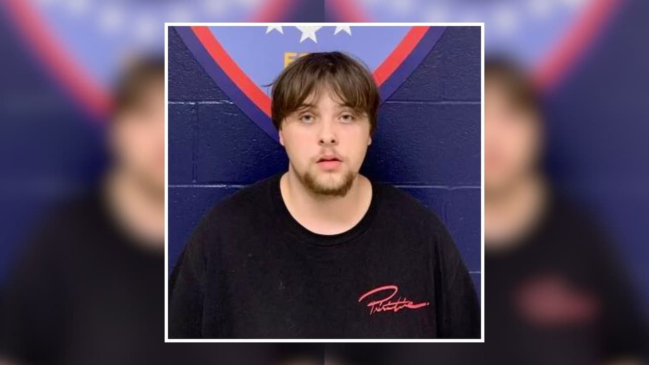 Cae en Texas un joven, de 20 años, acusado de promover pornografía infantil y posesión de narcóticos