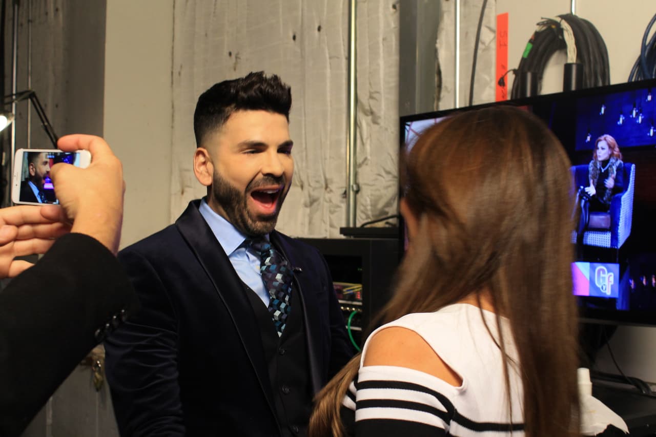 La cara de emoción de Jomari cuando vio a Tanya Charry fue evidente.