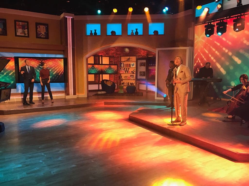 Así como nos hizo reír, el hijo de Verónica Castro puso a todos a suspirar en el estudio.