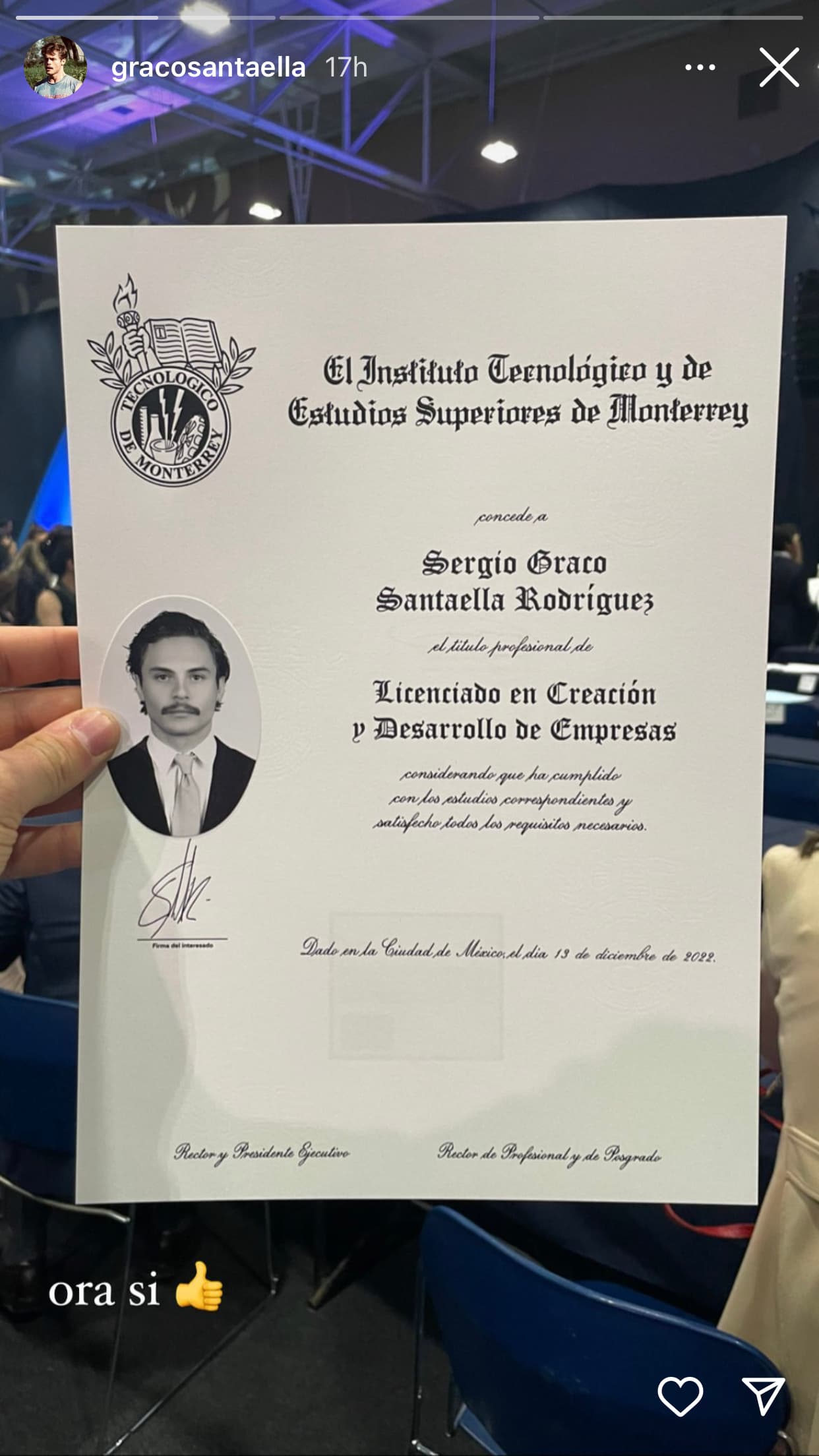 Esta semana, el único hijo varón del actor se graduó de la universidad como licenciado en creación y desarrollo de empresas. 
<br>