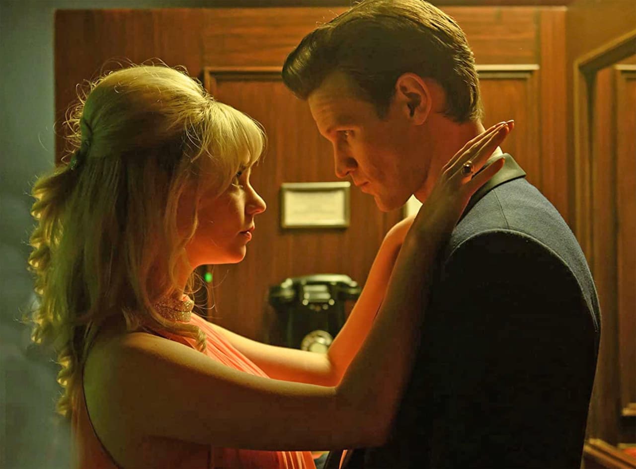 Pero el Londres de la época no es lo que parece y el tiempo parece desmoronarse con oscuras consecuencias...
<br>