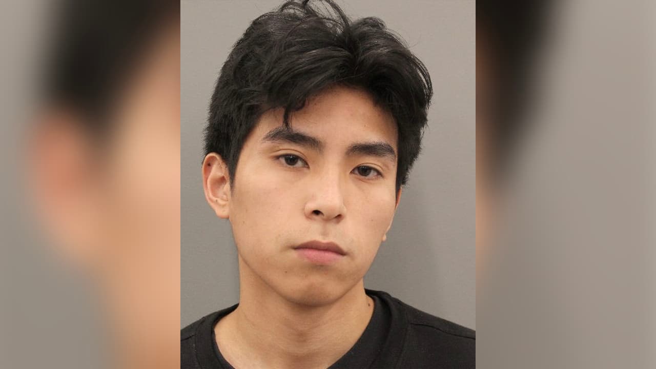 Buscan a sospechoso de asesinar a un hombre mientras jugaba baloncesto en un estacionamiento