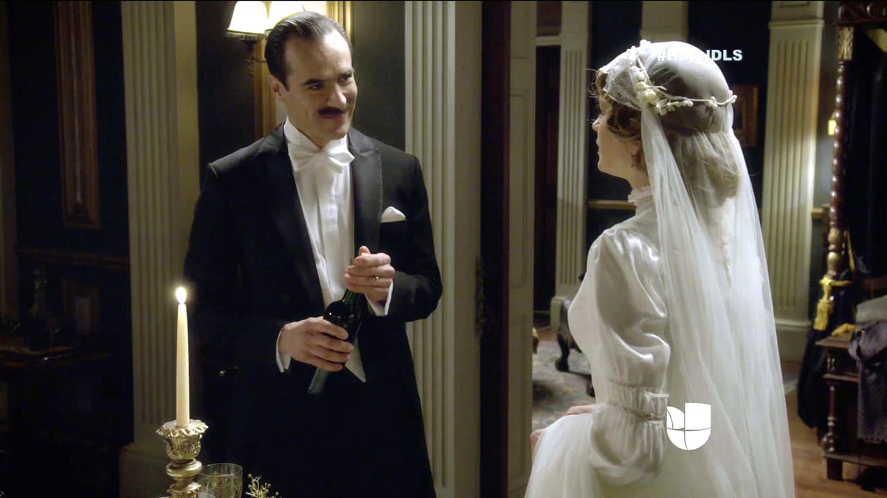 Ni modo Isabel, no pudiste salvarte de la noche de bodas.