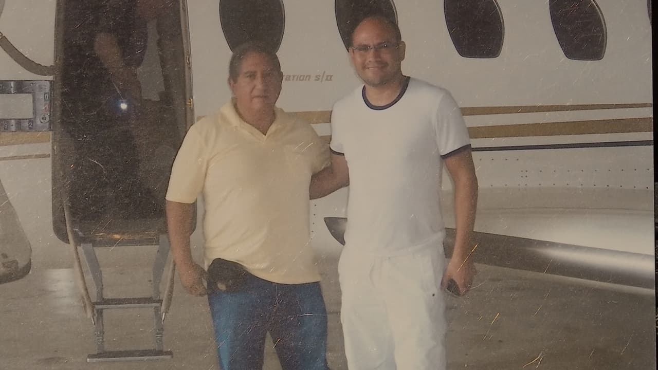 Al escuchar la grabación secreta, un oficial hispano en Florida no pudo ocultar la emoción: "Mi enlace que era el policía José, viene y me dice, esto es bomba, esto es una noticia, es algo formidable”.