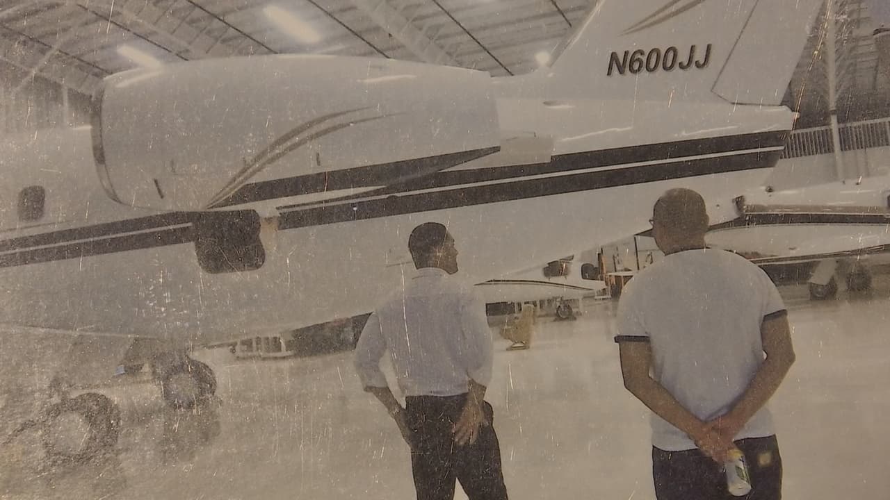 Ramírez no respondió llamadas de Univision ni de América TV.