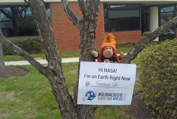 Este changuito mandó su #EarthDay #GlobalSelfie desde Fairfax, Virginia. Foto tomada de Twitter