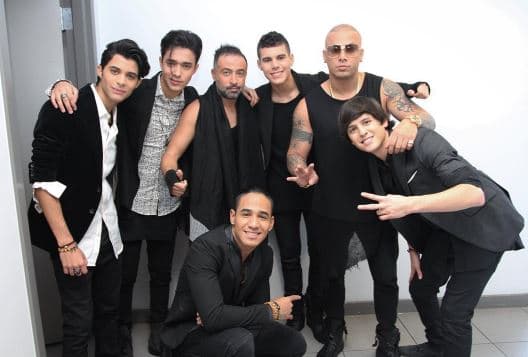 Fueron invitados VIP al estreno de la segunda temporada de La Banda, allí tuvieron un grato encuentro con Wisin y Mario Domm.