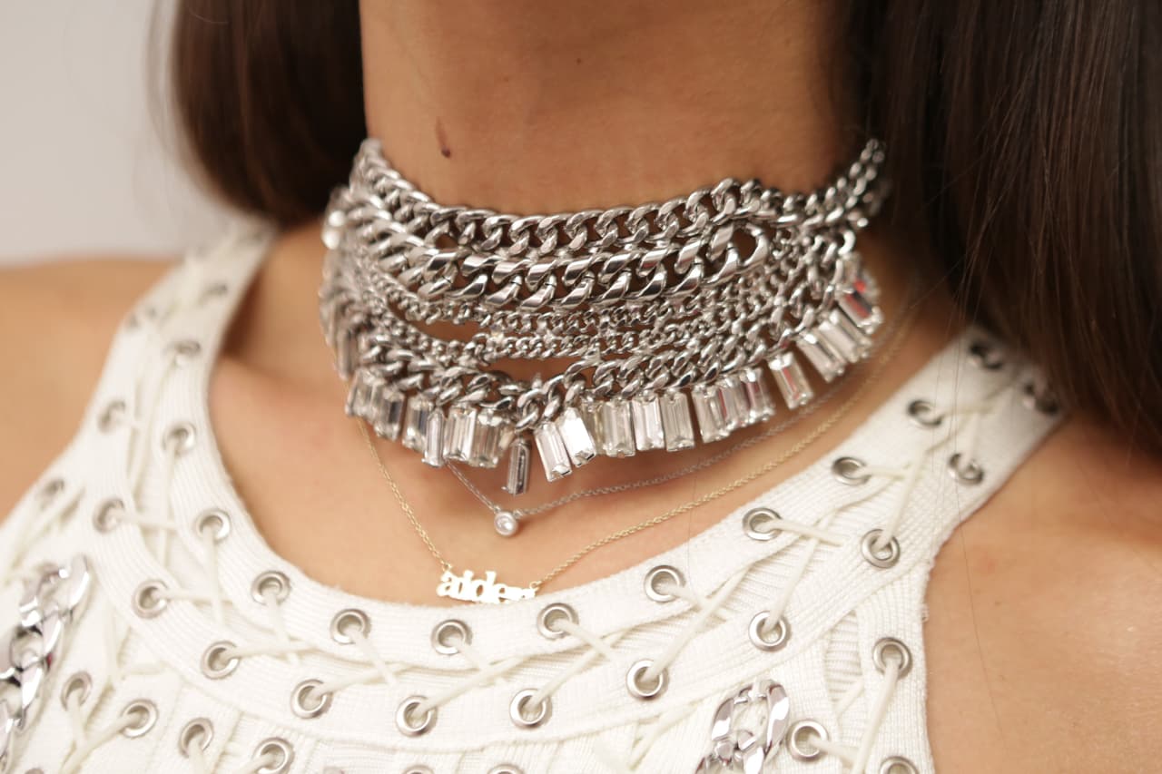 Accesorios súper cool para complementar el look.