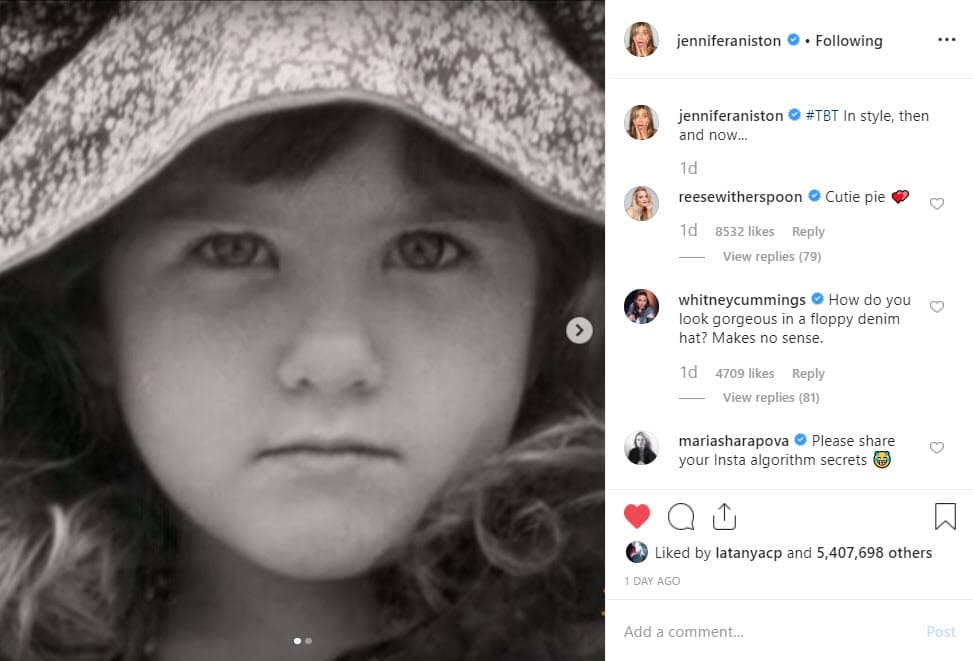 Para adentrarse al lenguaje de Instagram, hizo 
<a href="https://www.instagram.com/p/B3ut14EBFKY/" target="_blank">su primer #TBT</a> el pasado jueves 17 de octubre al compartir una foto de su infancia y una actual, ambas con el mismo look.