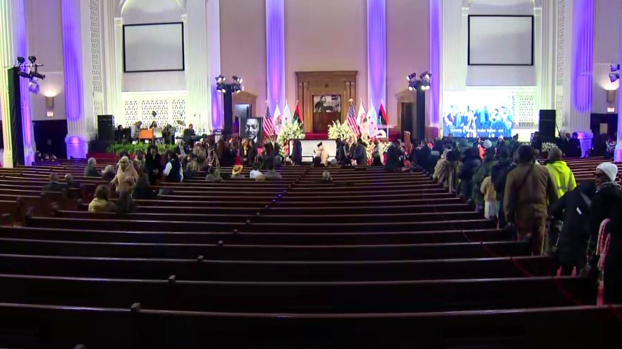 Servicios fúnebres para despedir a Jesse Jackson inician en Chicago