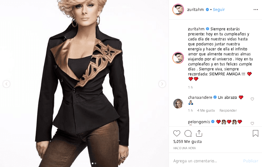 La actriz y cantante Maribel Guardia celebró a la "inolvidable" Christian Bach mientras que la conductora y actriz 
<b><a href="https://www.univision.com/entretenimiento/estas-famosas-han-sido-conductoras-del-programa-hoy-recuerdas-a-todas-fotos">Anette Cuburu</a></b> aseguró: “Siempre la querremos con todo el corazón”. Y así, poco a poco, la publicación de Humberto Zurita se llenó de comentarios y bellos recuerdos por parte de los fans de Christian Bach.