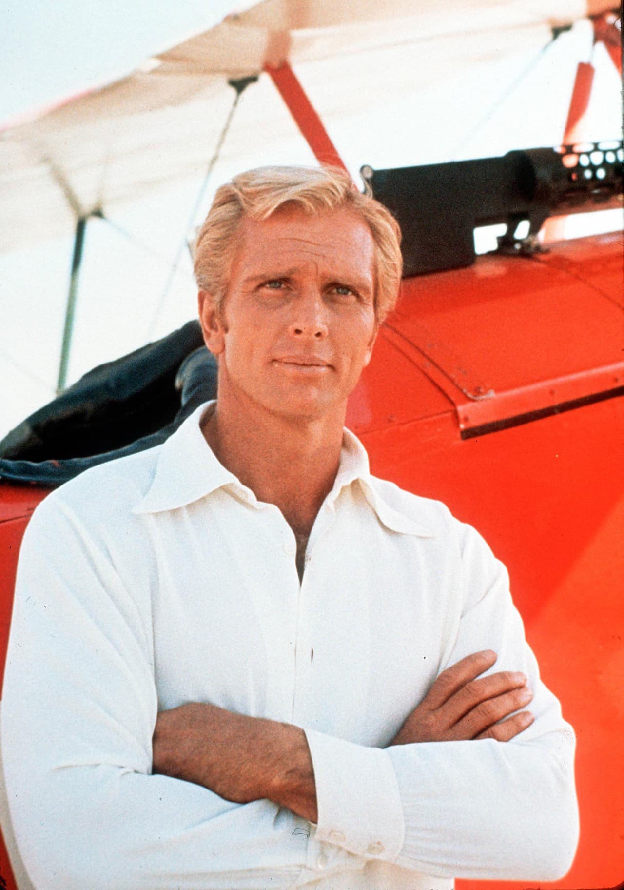 Los policías que respondieron al llamado registraron el domicilio y hallaron a un sospechoso que según la oficina del alguacil, representaba “una amenaza”.