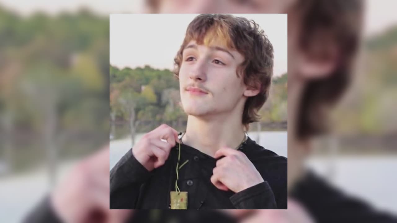 Confirman cargos contra estudiante acusado de apuñalar mortalmente a Andrew Meismer en Baytown