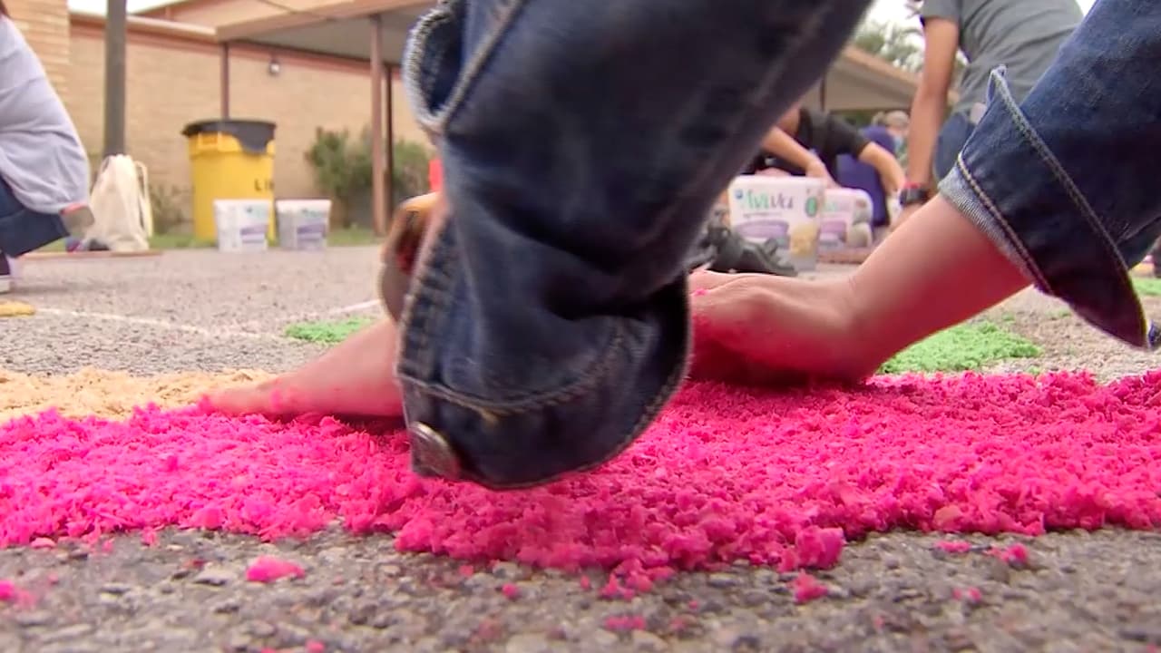 El aserrín puede ir de muchos colores, pero el que más se usa es el rosado.