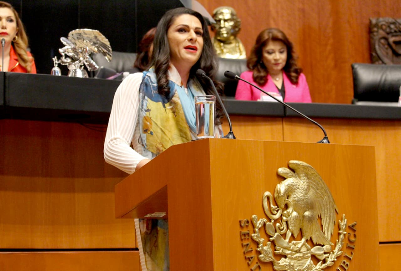 Ana Gabriela Guevara en una intervención como senadora del estado de Sonora, México.