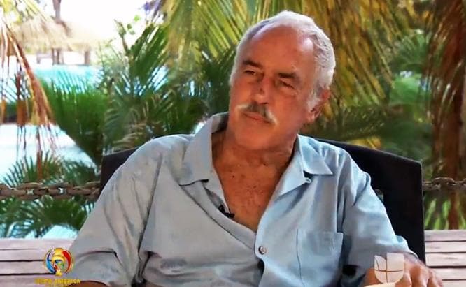 "Yo 
<b><a href="https://www.univision.com/famosos/andres-garcia-sufrio-un-incidente-y-dice-tener-miedo-por-su-espalda-el-mismo-relata-lo-que-paso-fotos" target="_blank">tengo una propiedad de más de 20 hectáreas</a></b>, él no tiene ni madres, que no jod...", agregó en la charla, que fue publicada en su totalidad este domingo 9 de mayo.
<br>