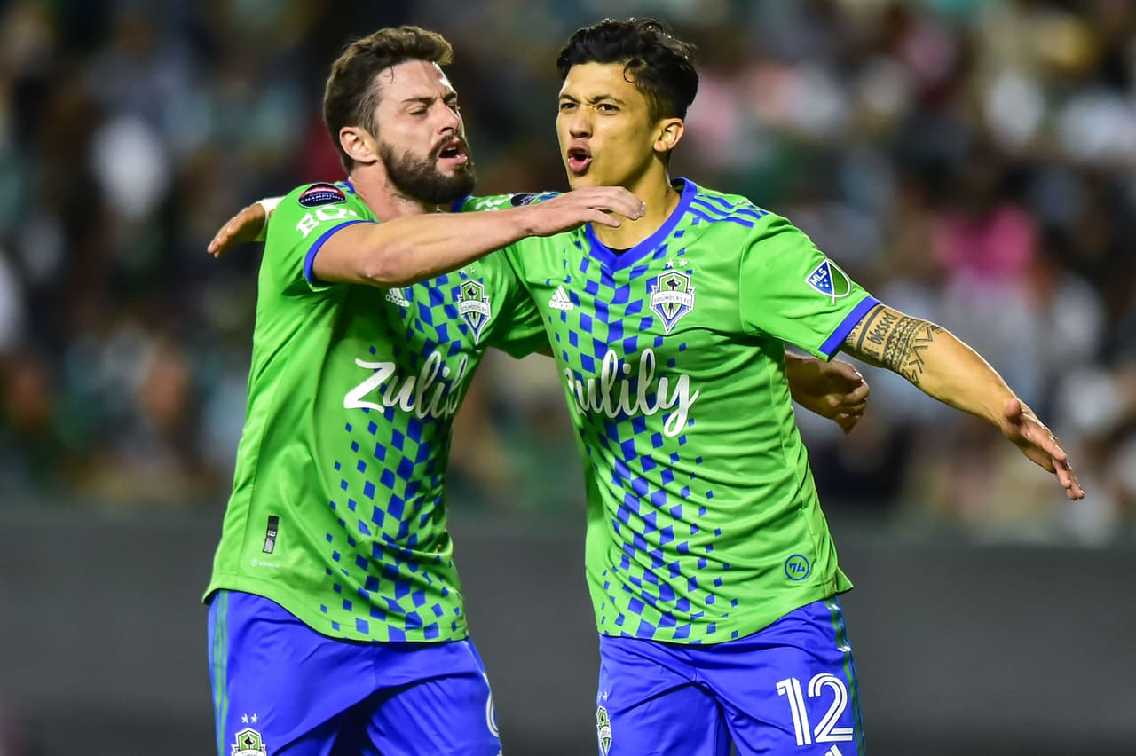 Al 47', un penal en contra de León complicaba en panorama y el colombiano Freddy Montero no perdonó para obligar a los locales a meter 5 goles para avanzar.