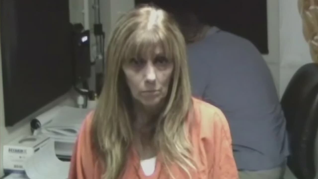 Esta mujer cobraba un depósito por el alquiler de una vivienda que no era de ella y luego se hizo pasar por muerta