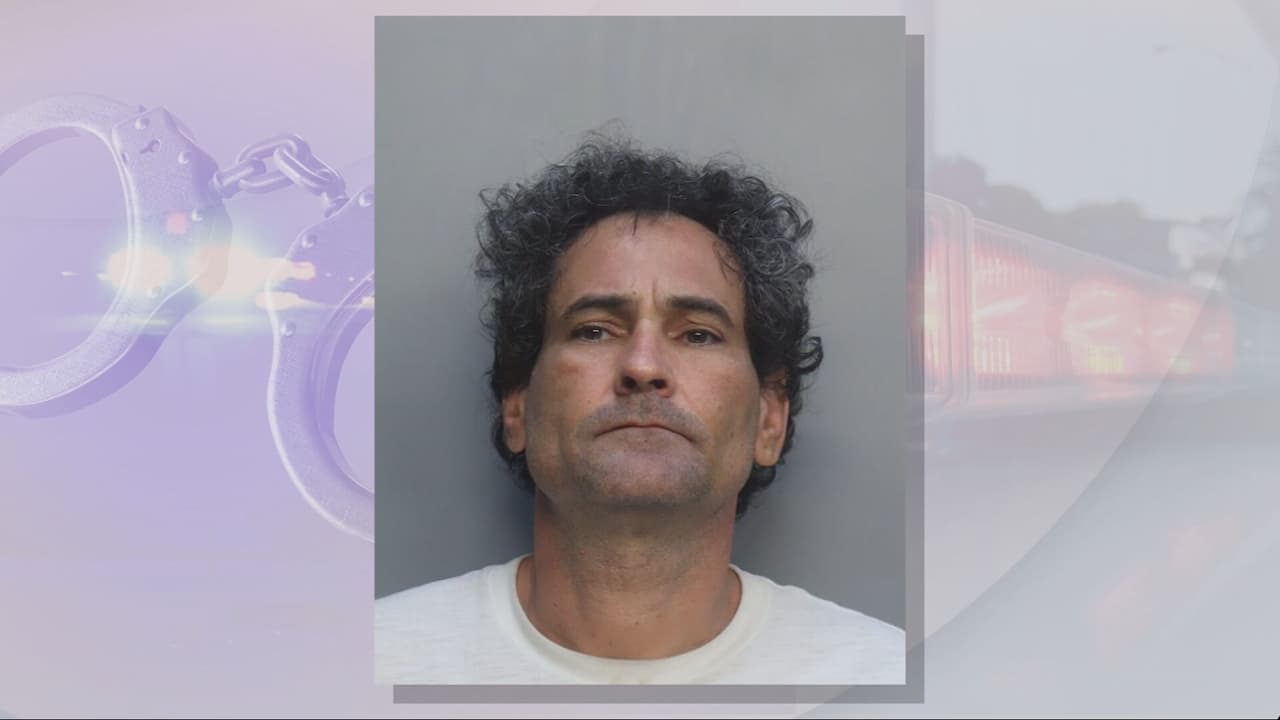 Hombre es acusado de atacar con un cuchillo e intentar estrangular a su vecina en Miami Beach
