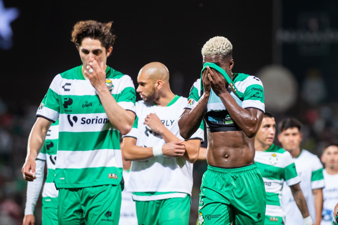 Santos, pese a su gran temporada regular, se quedó en el camino.