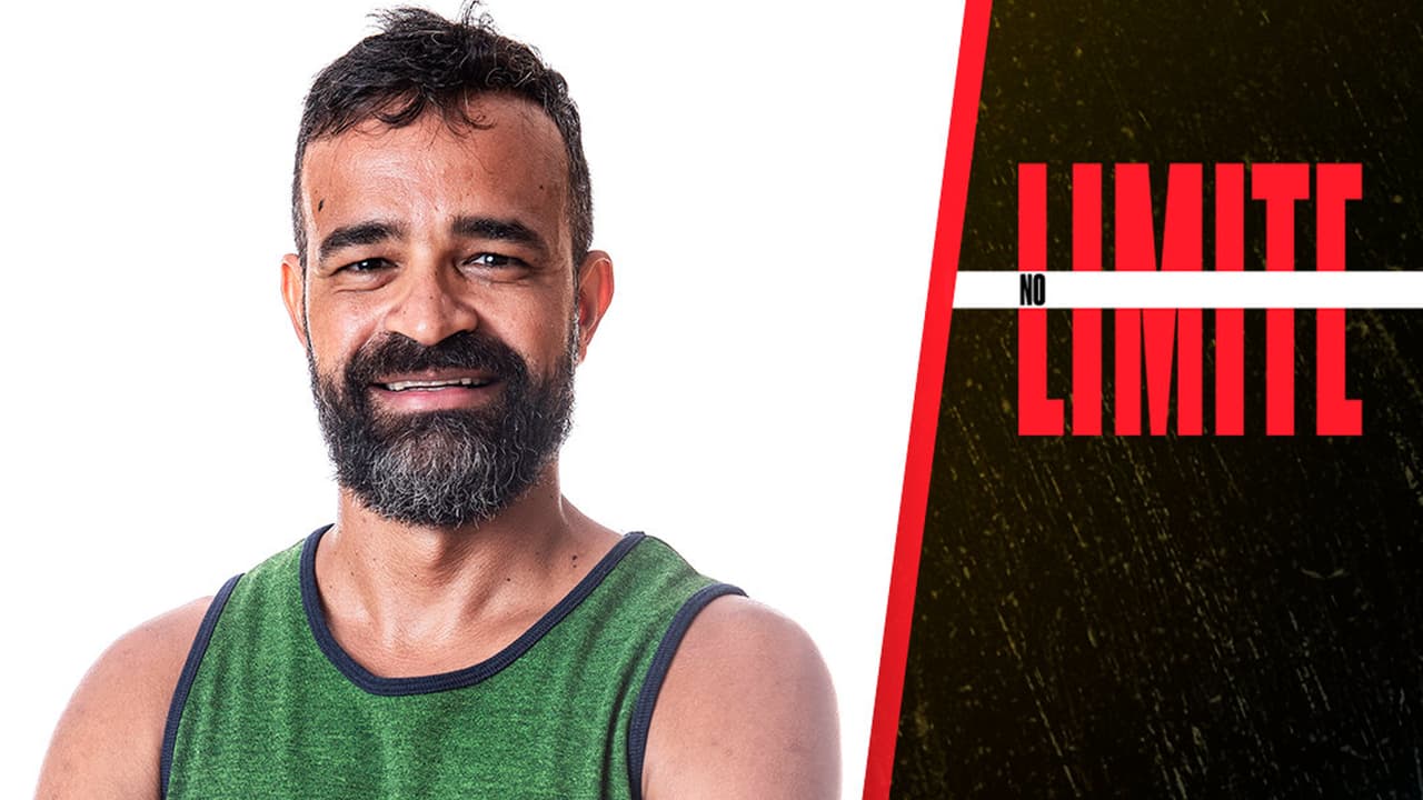 Clécio tem 44 anos e é engenheiro civil