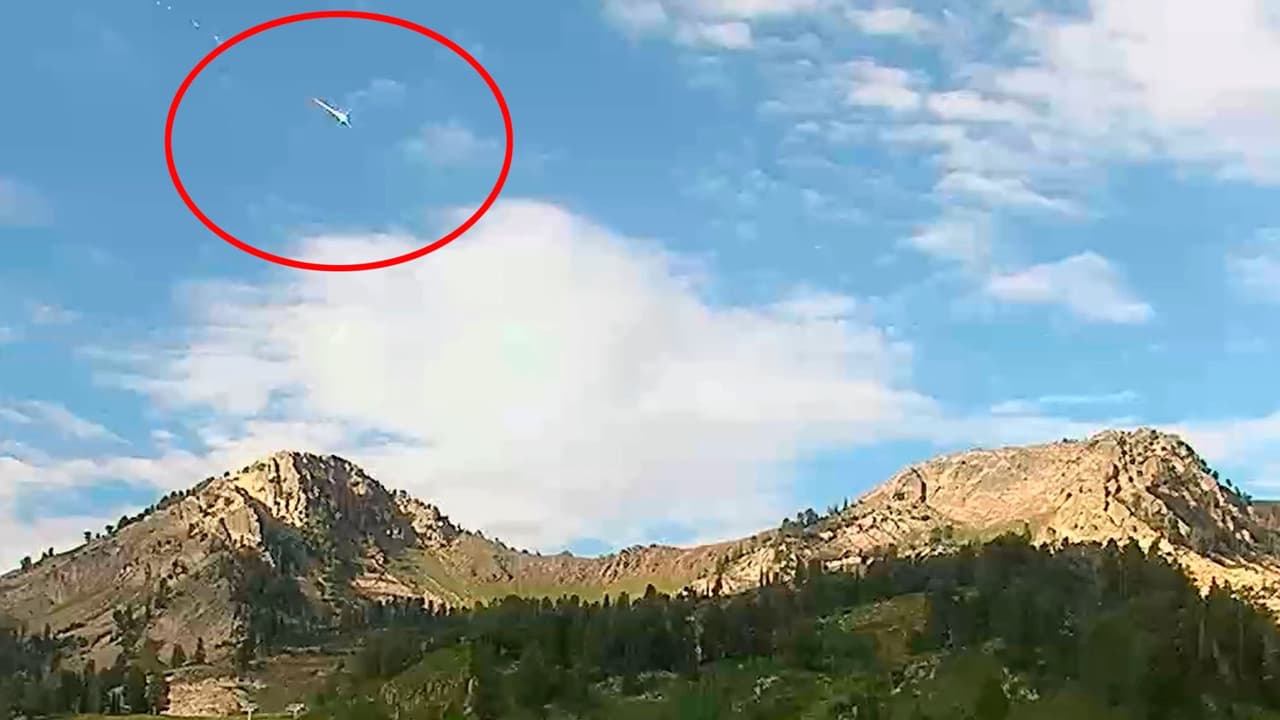 Cámaras de seguridad captaron la caída de un meteorito el pasado sábado 13 de agosto en Utah.
