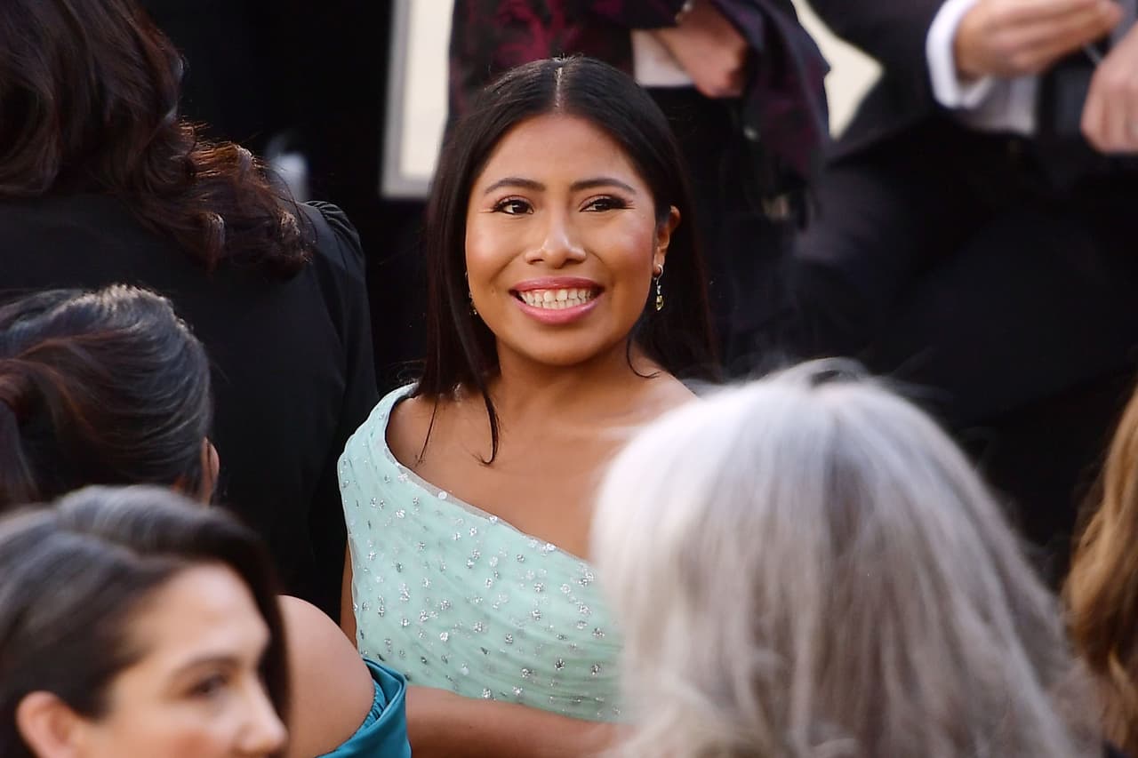 Tras asistir en febrero a la entrega de los premios Oscar, 
<b><a href="https://www.univision.com/famosos/los-besos-de-yalitza-y-otros-grandes-momentos-mexicanos-en-la-entrega-de-los-oscar-fotos">Yalitza Aparicio</a></b> dijo que haría un espacio en su agenda para descansar del ajetreado ritmo de vida que le generó el éxito del filme ‘Roma’.