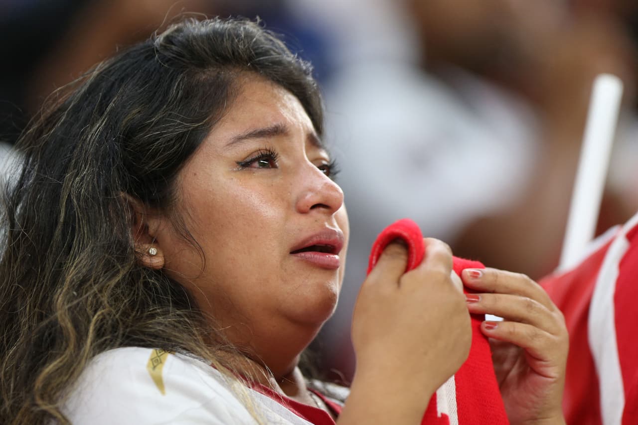 En Doha y en Lima, la tristeza se apoderó de los peruanos tras la eliminación de Perú rumbo al Mundial de Qatar 2022 al caer en penales ante Australia.