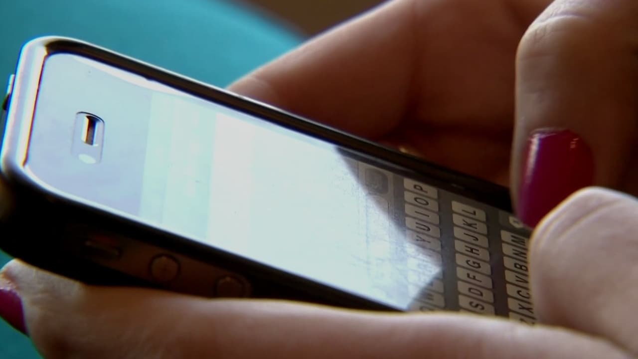 Así funciona el “modo infiel” para esconder información en el celular